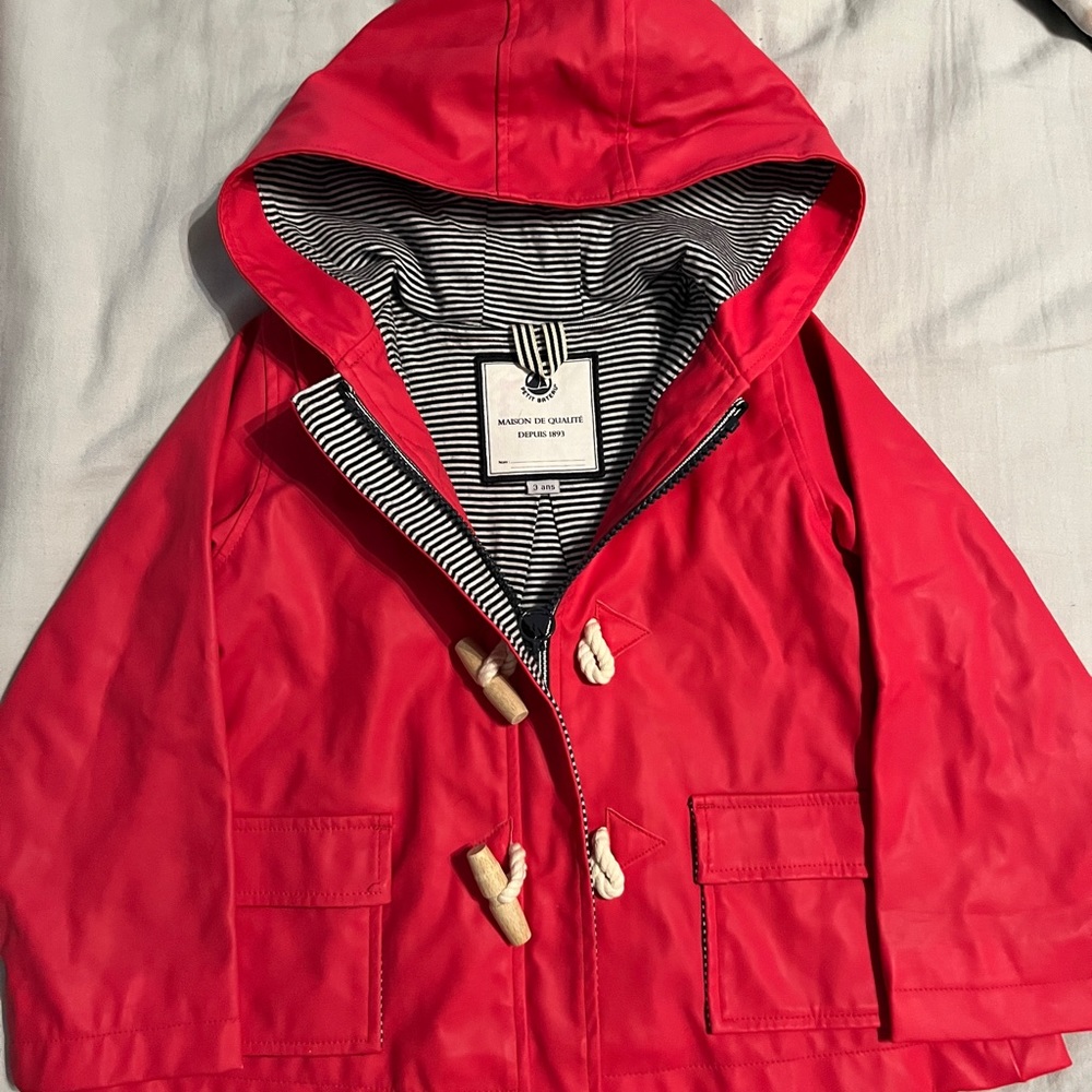 Fuchsia raspberry pink raincoat 3T Petit Bateau